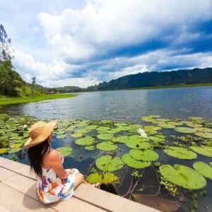 Foto de Tours Metro Chanchamayo. Laguna El Oconal, esta en Villa Rica, Provincia de Oxapampa, Selva Central.